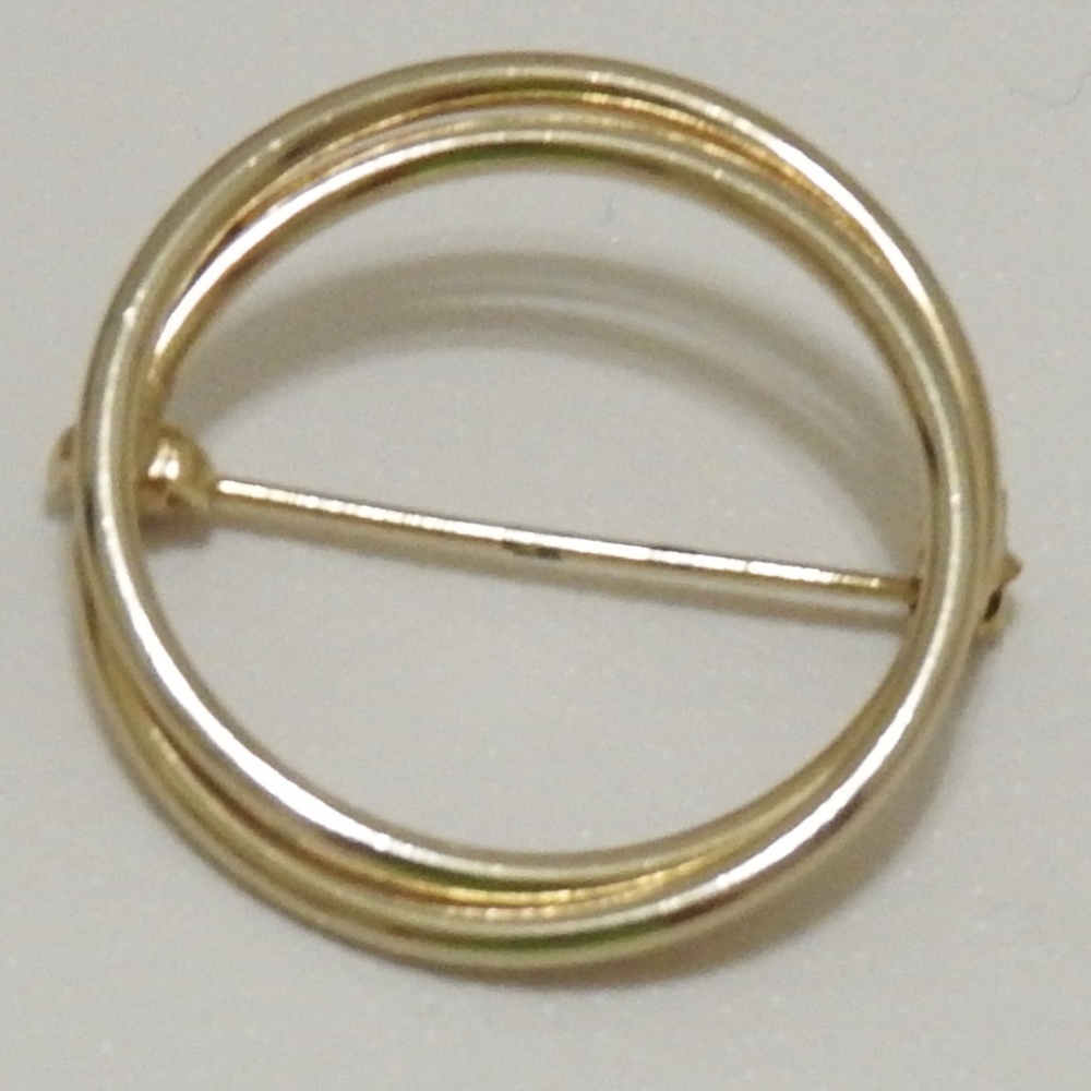 Vintage brooch pin - 10k Gold filled